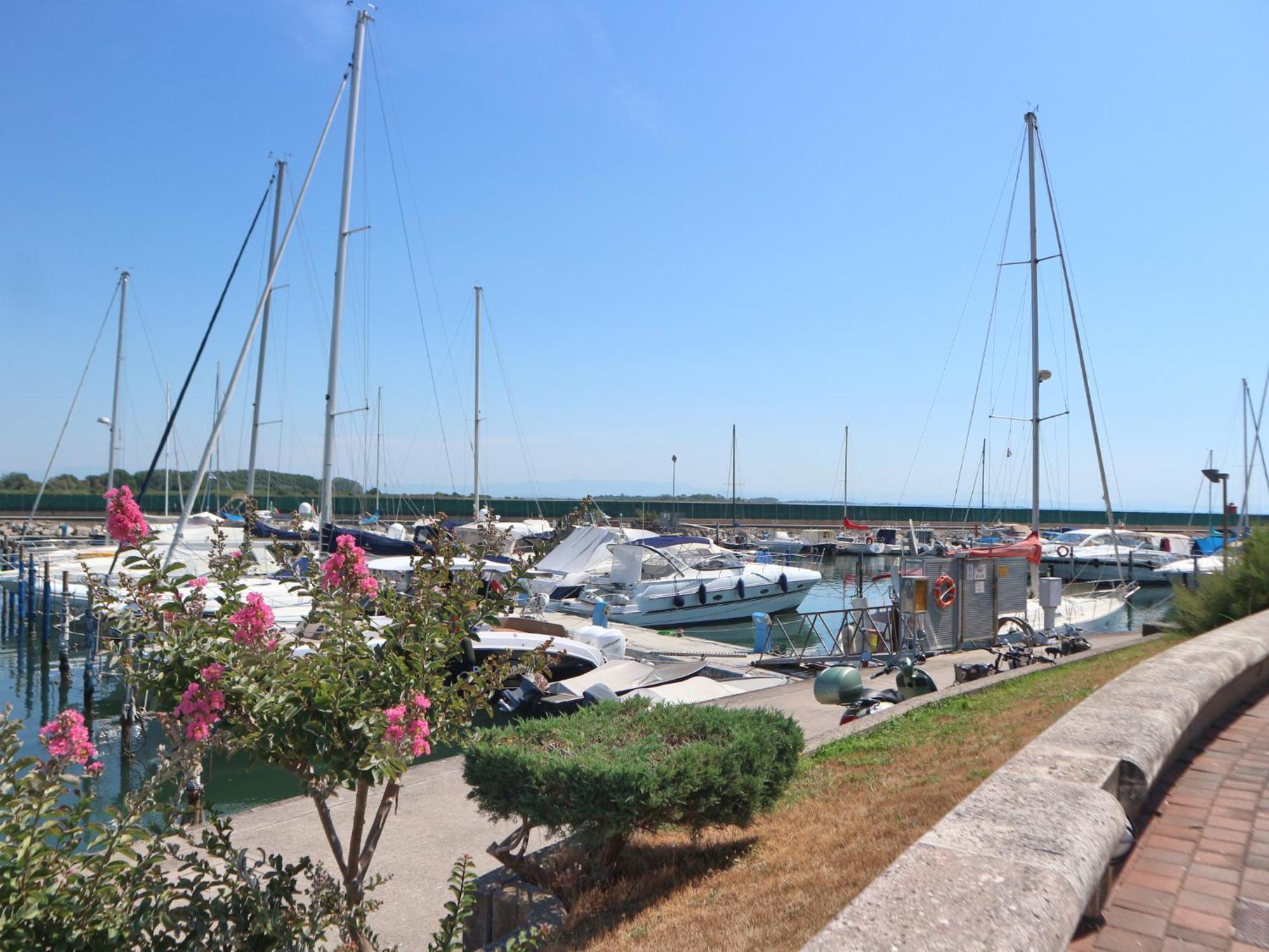 Salisburgo Apartamento Lignano Sabbiadoro Exterior foto