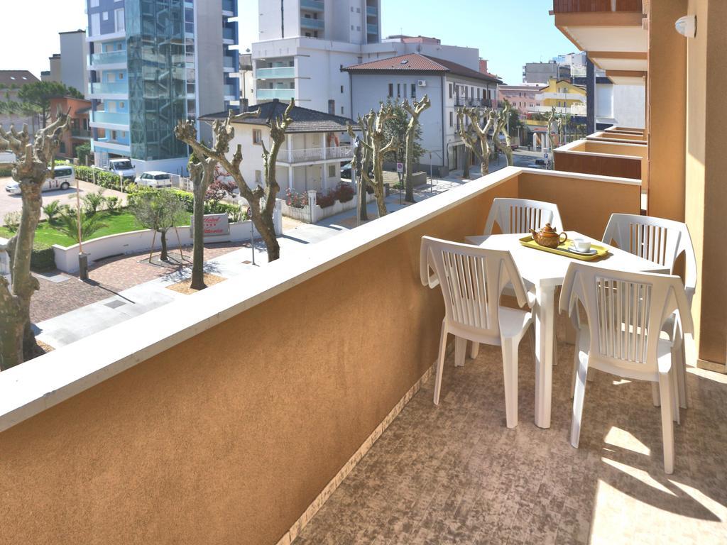 Salisburgo Apartamento Lignano Sabbiadoro Exterior foto